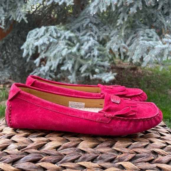 NEW Ugg Red Suede Leather Sheepskin Lined Hard sole Oydssa Driving Moccasins - Picture 3 of 9